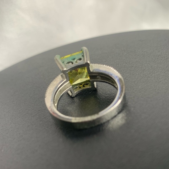 Women’s 925 Yellow Gemstone Ring, Big Huge Square Gem, Vintage Jewelry - Picture 7 of 12